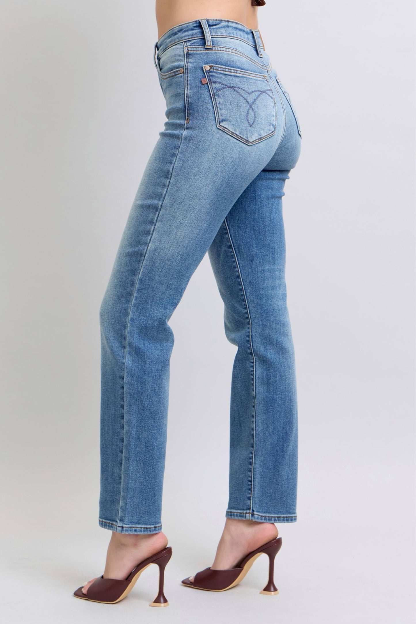 Judy Blue Anna Vintage Wash Straight Jeans