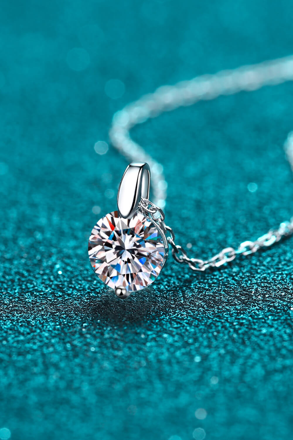 2 Carat Moissanite Pendant Necklace
