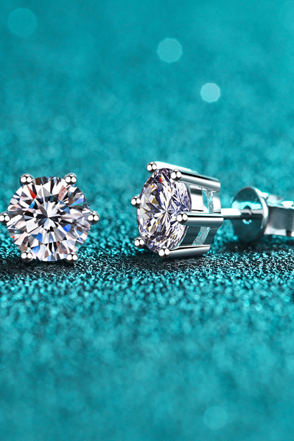 6-Prong 2 Carat Moissanite Stud Earrings