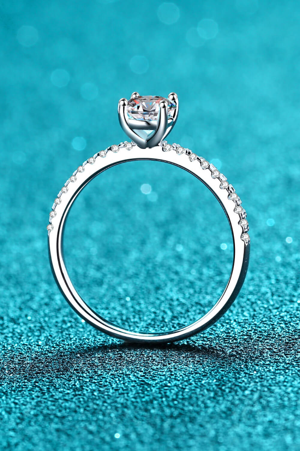 1 Carat Moissanite Ring