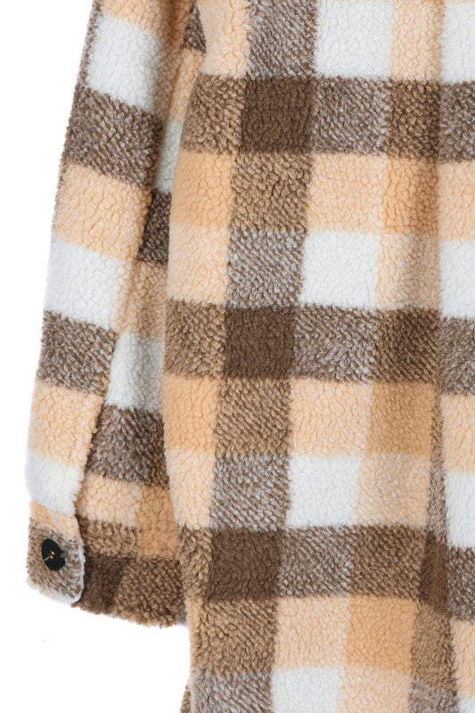 Plaid sherpa jacket with pockets