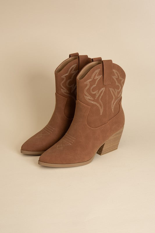 Blazing Beauty Western Boots (2 Colors)