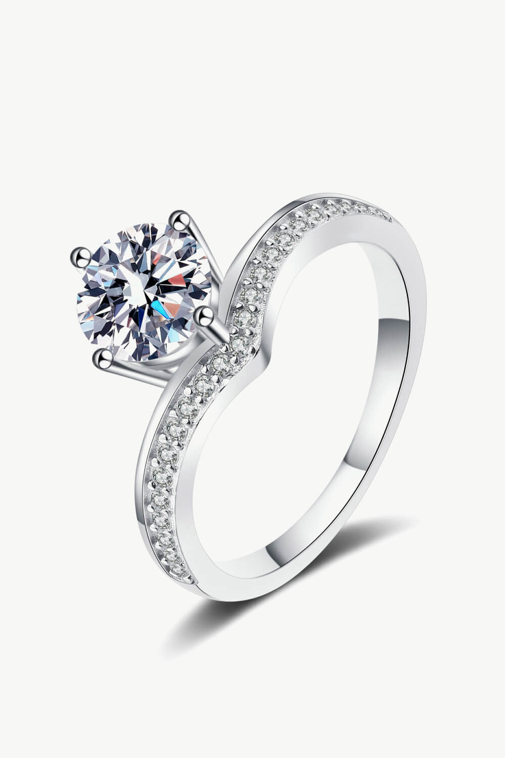 1 Carat Moissanite Ring