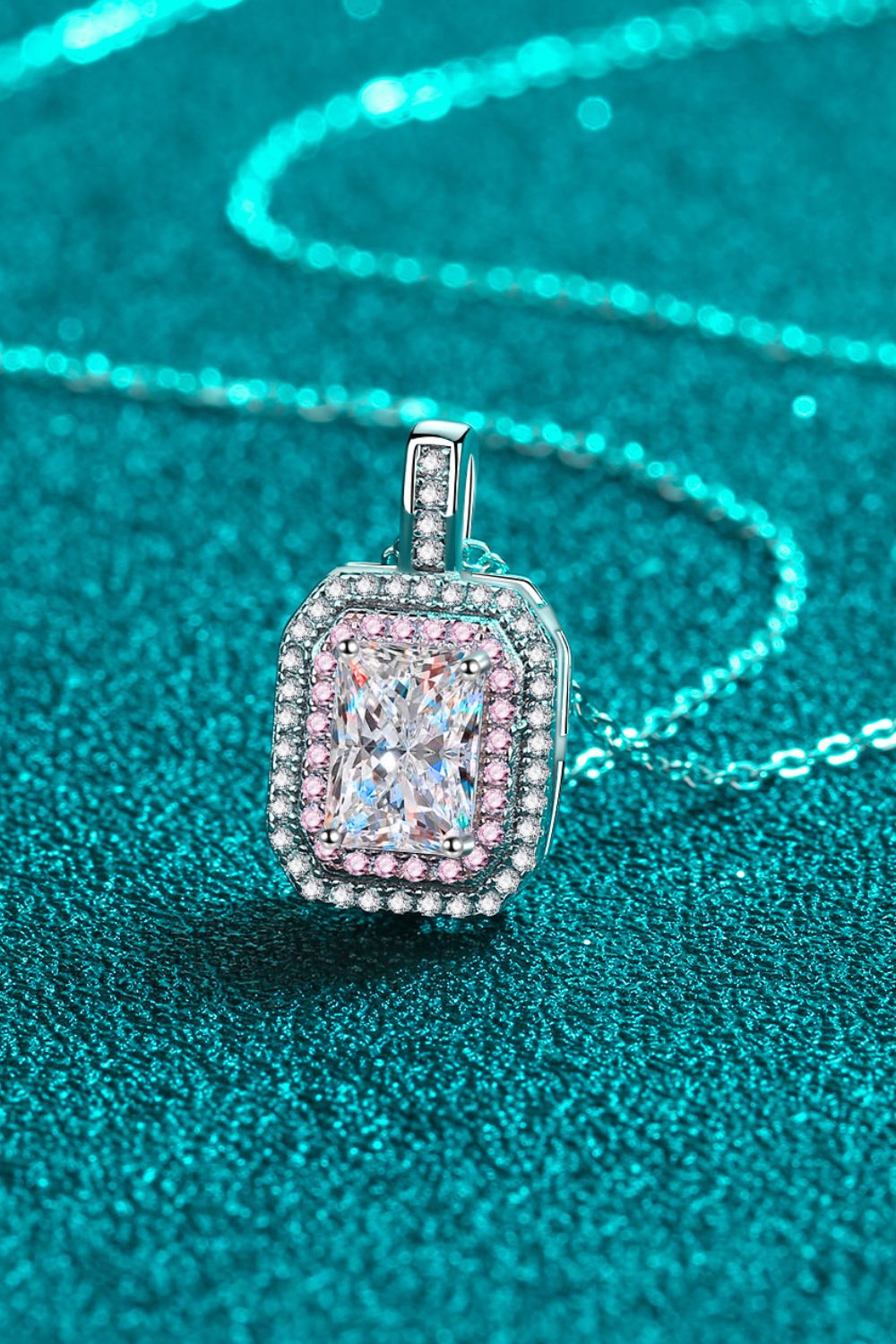 1 Carat Moissanite Geometric Pendant Necklace