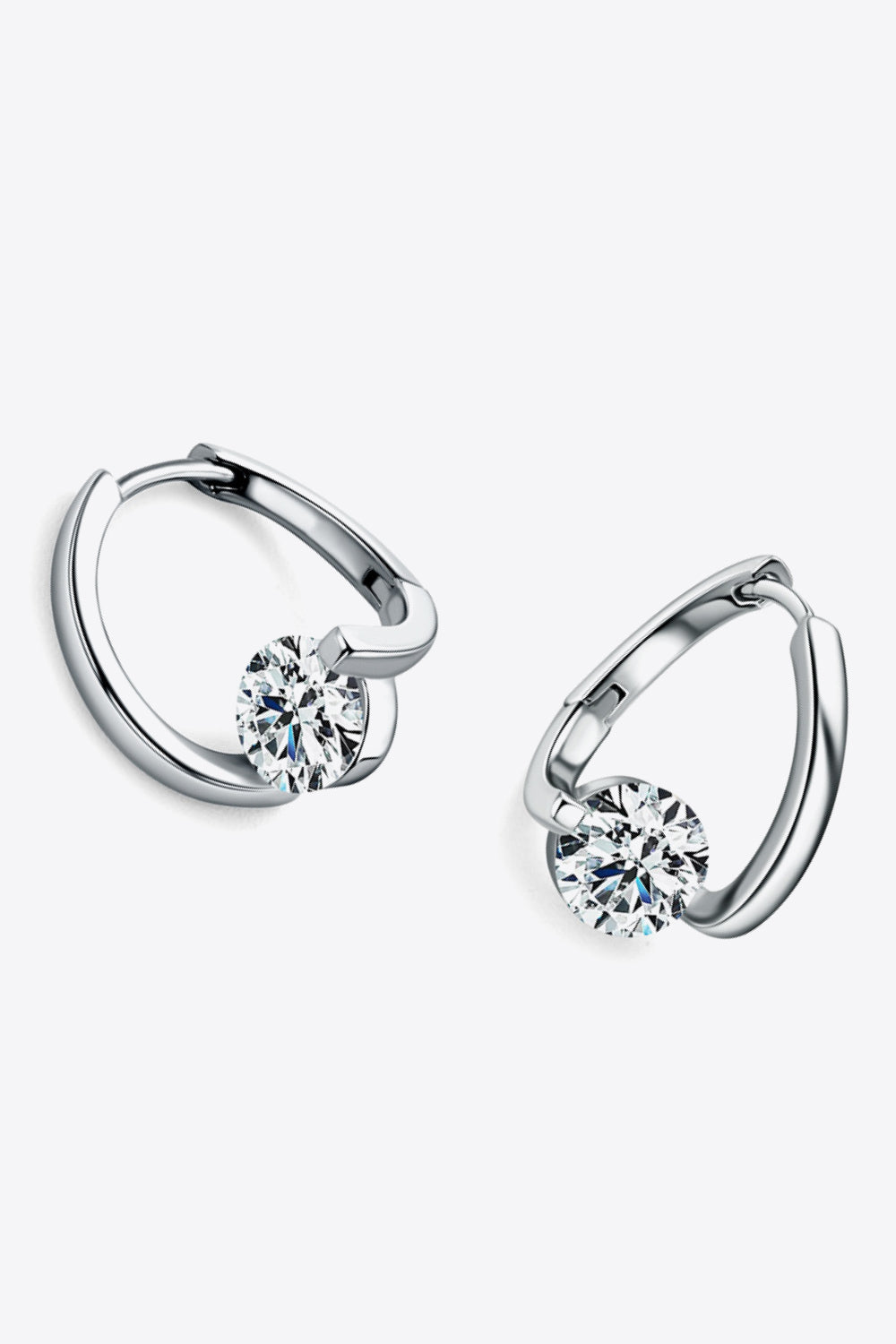 2 Carat Moissanite Heart Earrings (2 Colors)