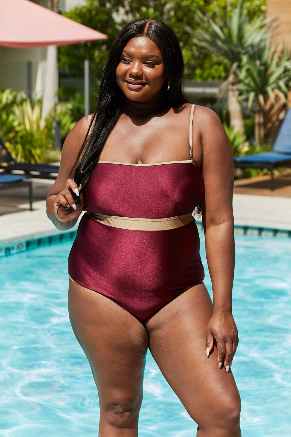 Wave Break Contrast Trim One-Piece Swimsuit in Wine