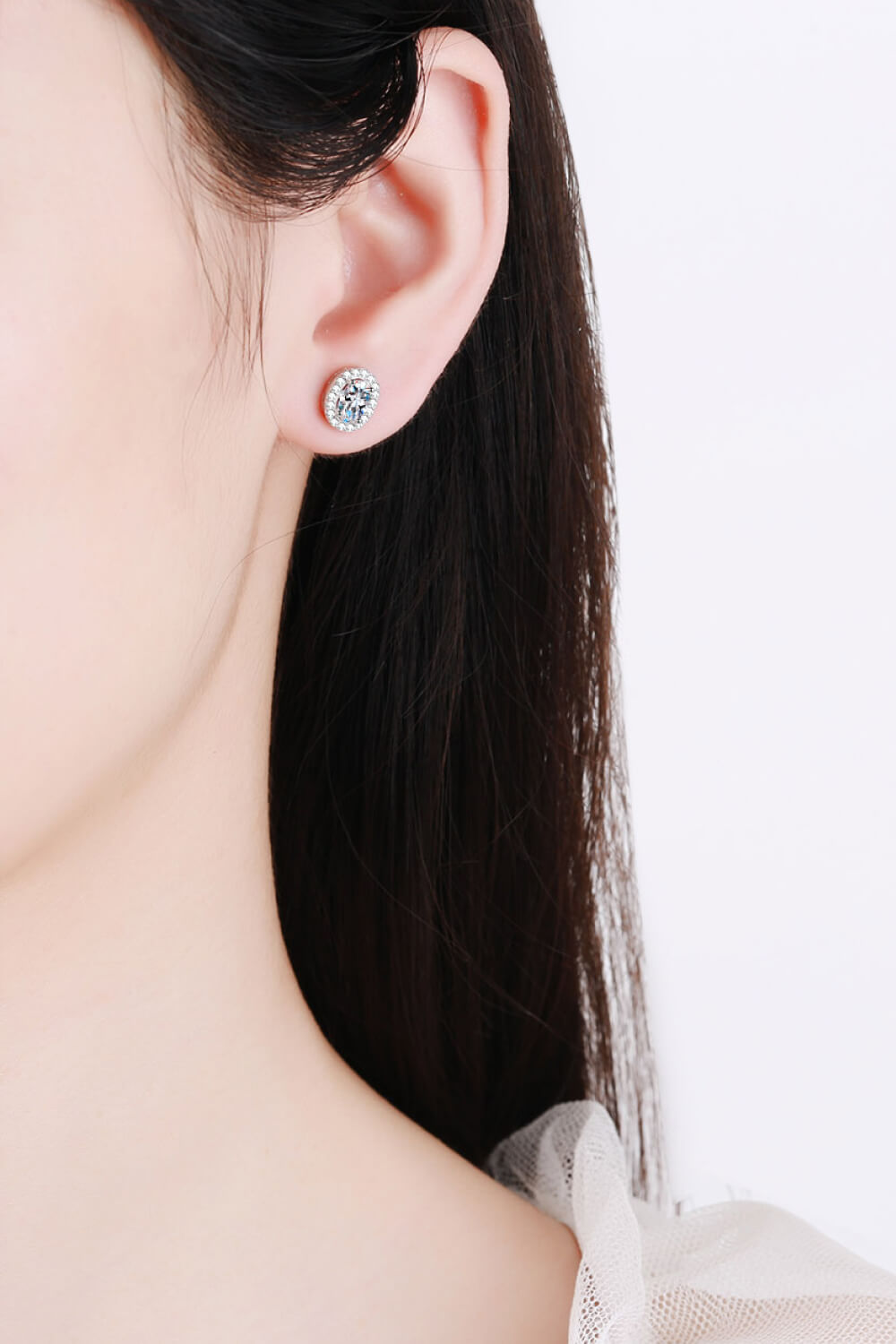 1 Carat Moissanite Stud Earrings