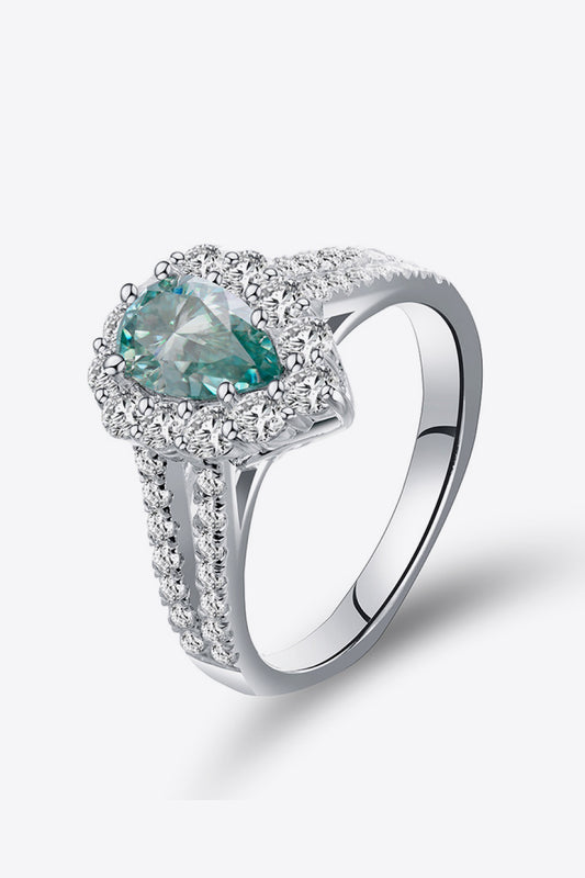 1 Carat Green Moissanite Ring