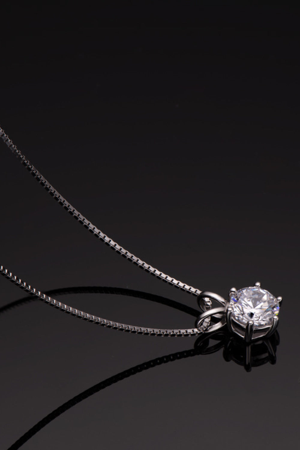 1 Carat Moissanite Pendant Necklace