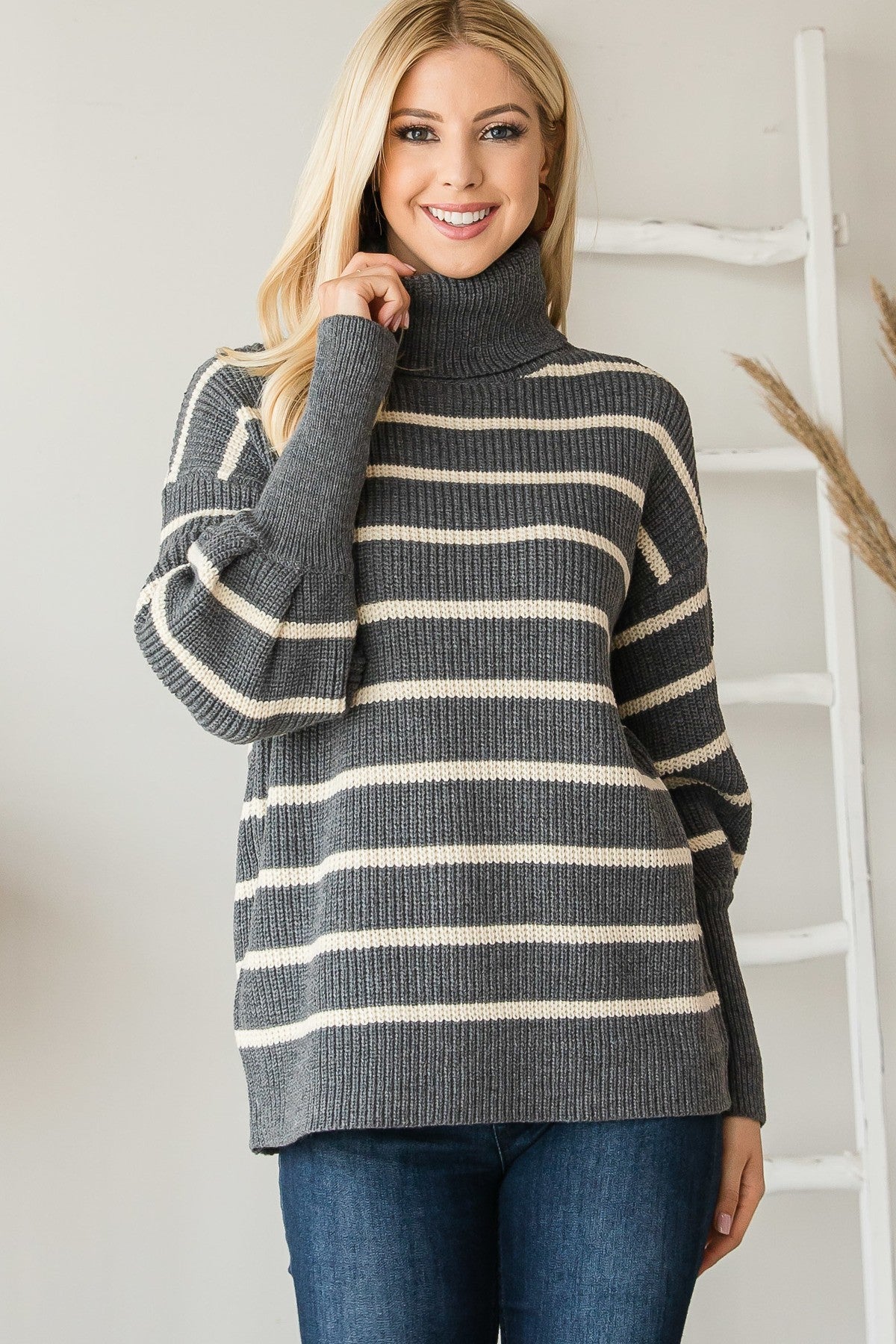 MaryAnn Heavy Knit Turtleneck Sweater