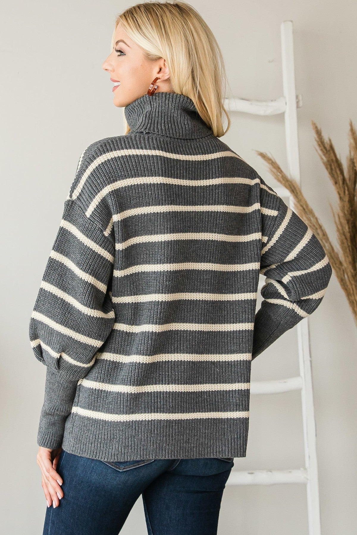 MaryAnn Heavy Knit Turtleneck Sweater