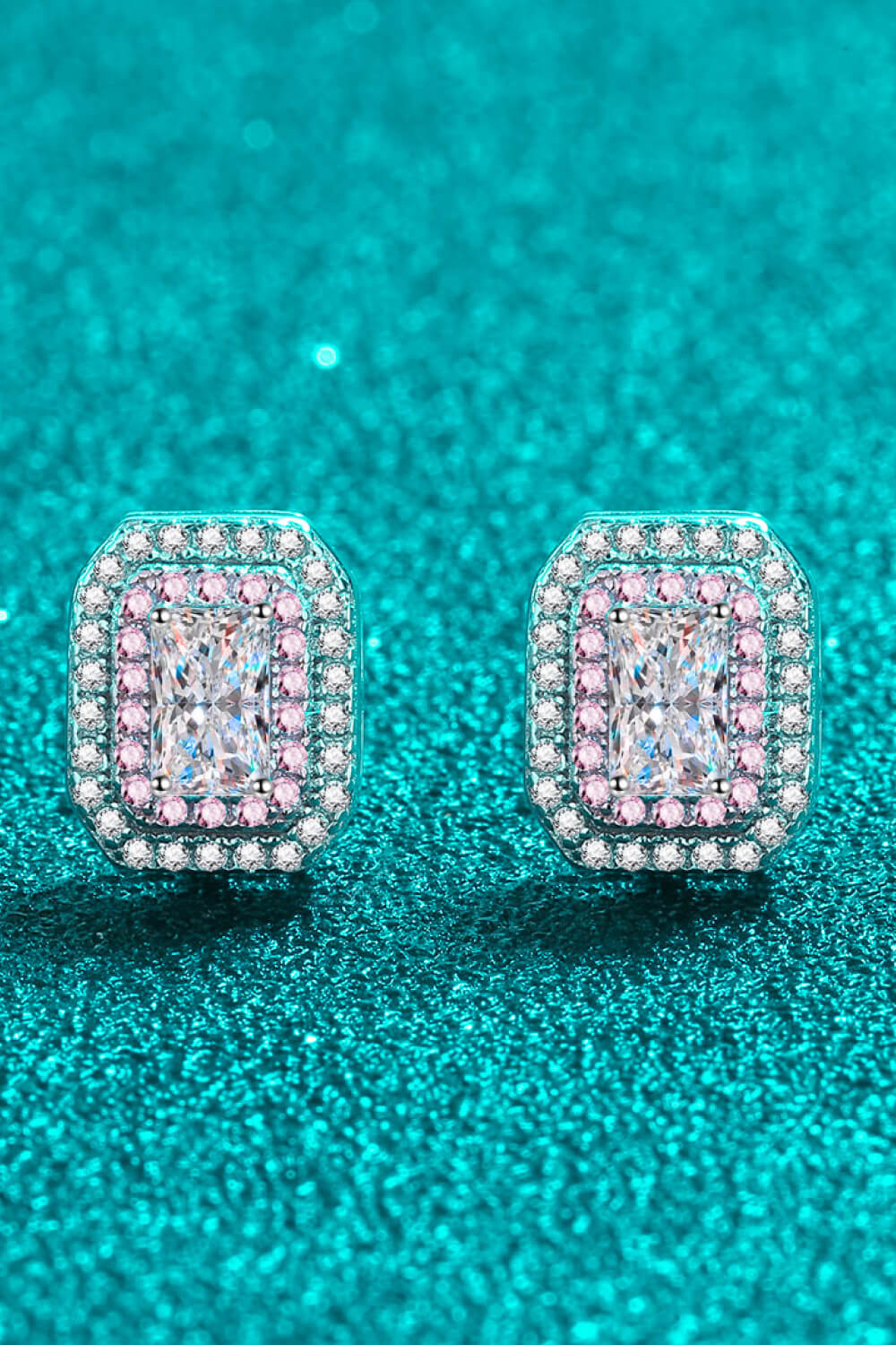 1 Carat Moissanite Geometric Stud Earrings