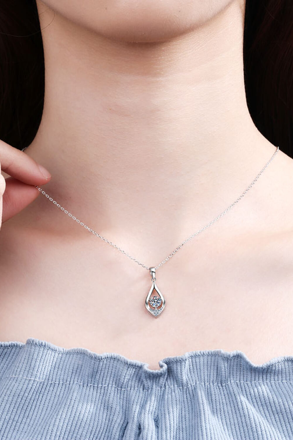 Glamorous Moissanite Pendant Necklace