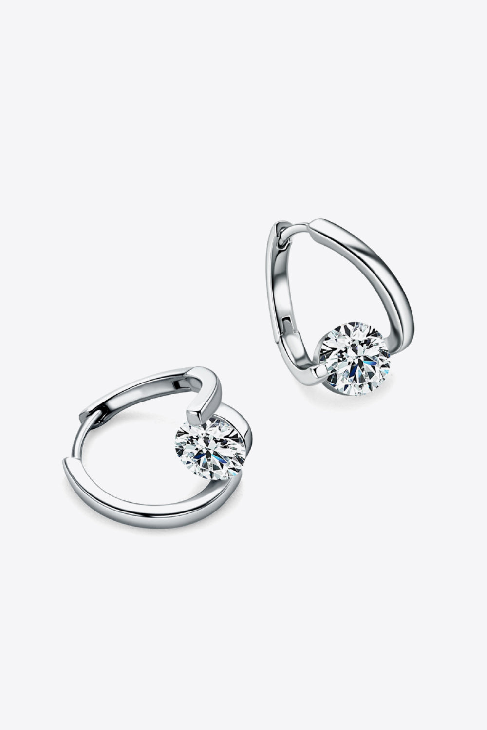 2 Carat Moissanite Heart Earrings (2 Colors)